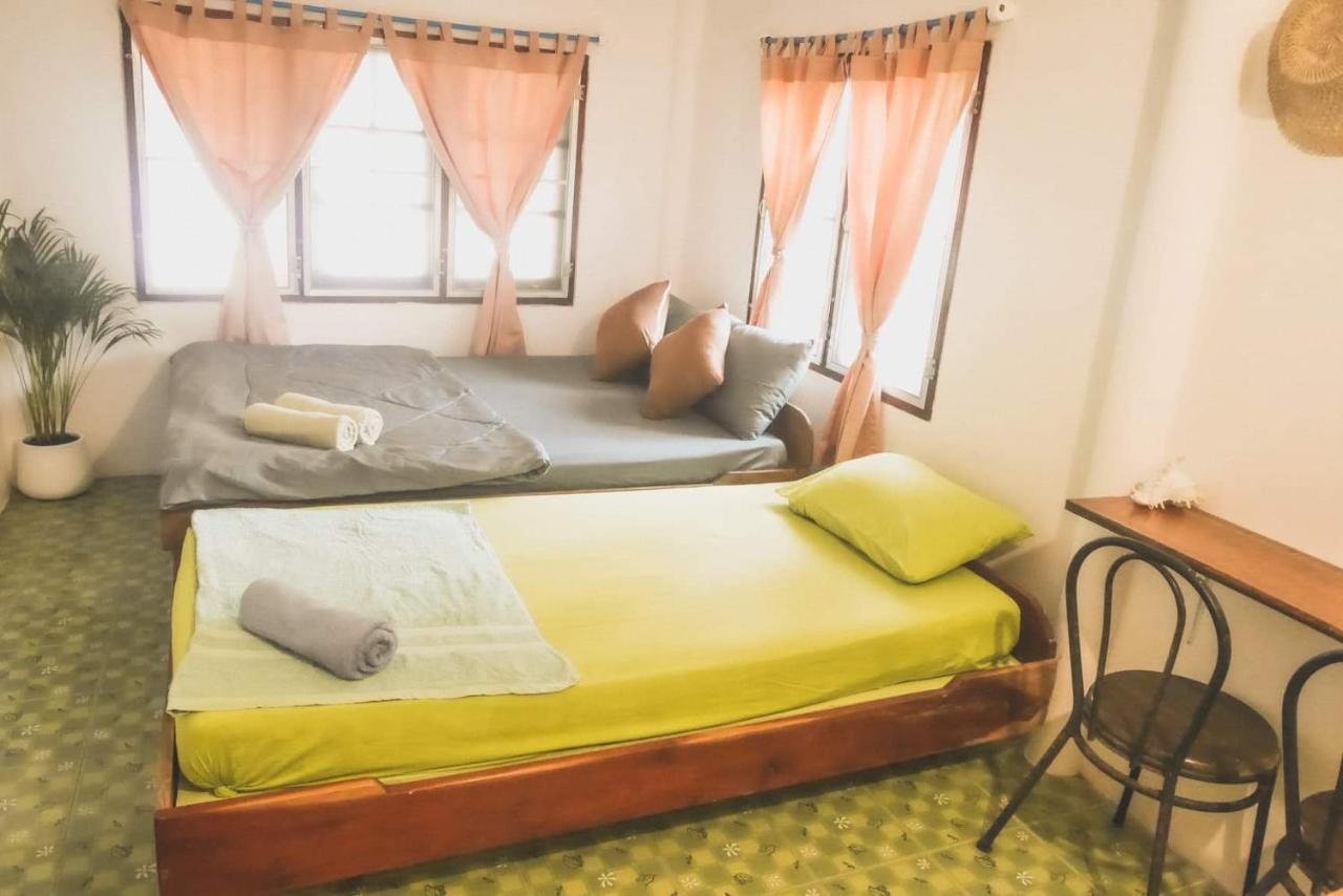 Lungkluay Homestay Ko Kut Esterno foto