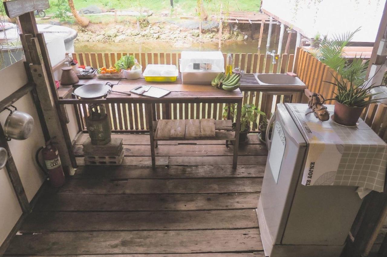Lungkluay Homestay Ko Kut Esterno foto