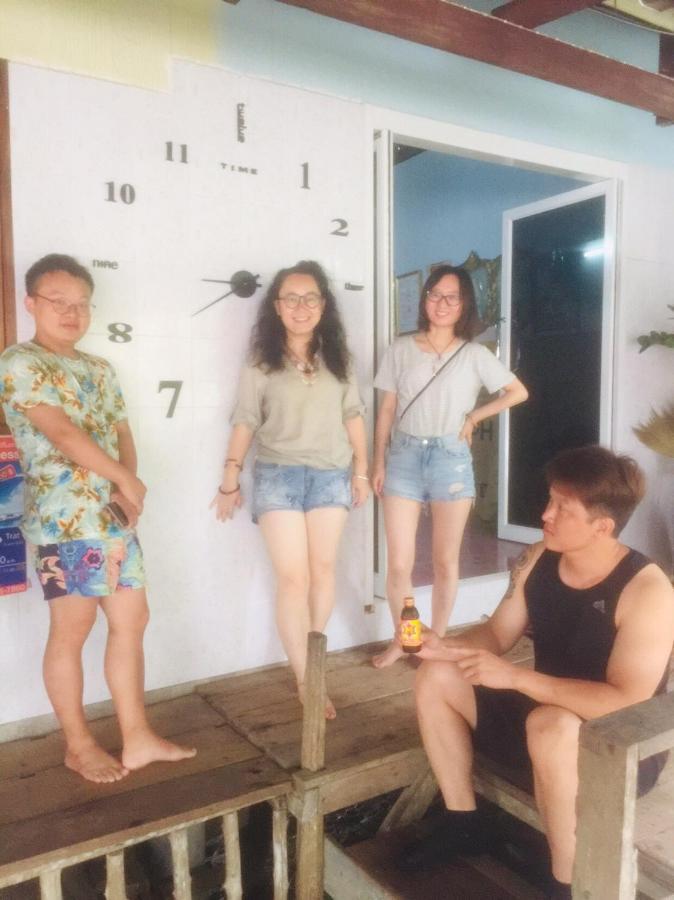 Lungkluay Homestay Ko Kut Esterno foto
